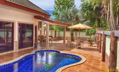 Villa en venta de 3 habitaciones en Huay Yai, Pattaya