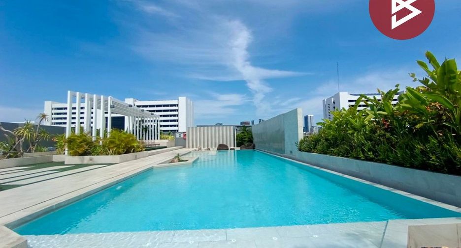For sale 2 bedrooms condo in Chatuchak, Bangkok