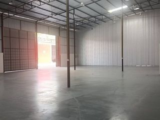 Almacén en alquiler de 1 habitaciones en Si Racha, Chonburi