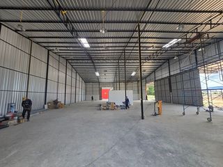 Almacén en alquiler de 1 habitaciones en Si Racha, Chonburi