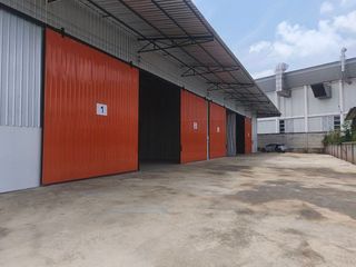 出租 1 卧室 仓库 在 Mueang Samut Sakhon, Samut Sakhon