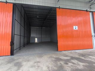出租 1 卧室 仓库 在 Mueang Samut Sakhon, Samut Sakhon