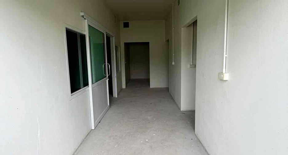For sale 5 bedrooms office in Mueang Nong Khai, Nong Khai