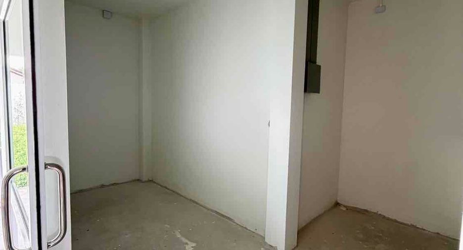 For sale 5 bedrooms office in Mueang Nong Khai, Nong Khai