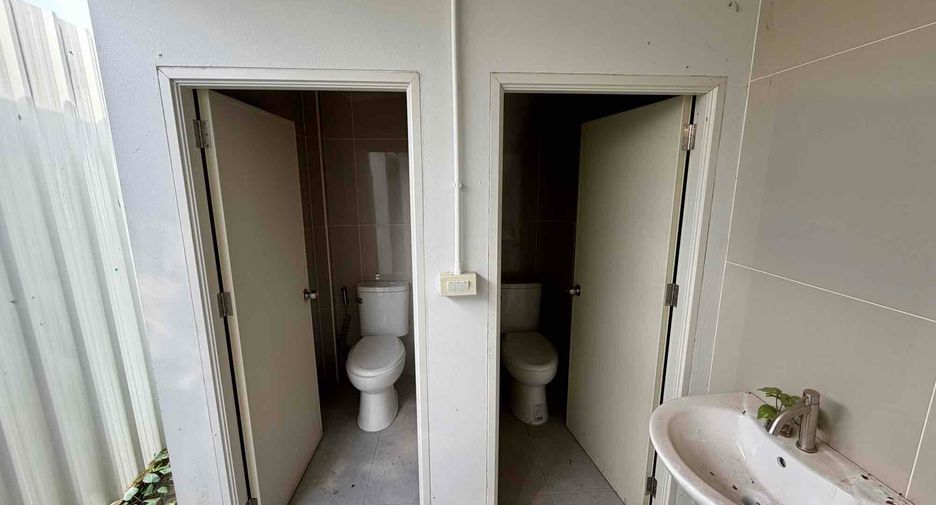 For sale 5 bedrooms office in Mueang Nong Khai, Nong Khai