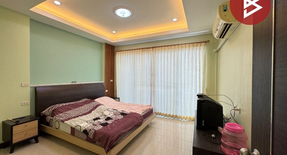 Local comercial en venta de 4 habitaciones en Bang Bua Thong, Nonthaburi