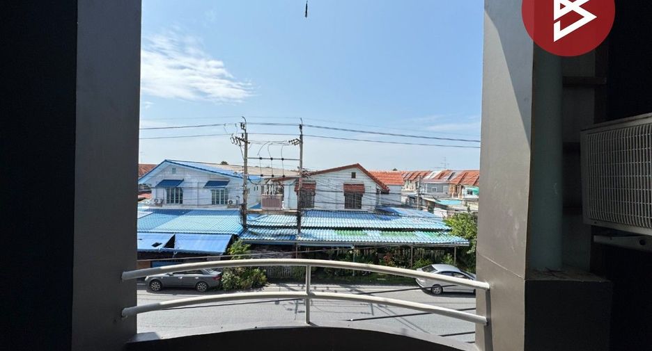 Local comercial en venta de 4 habitaciones en Bang Bua Thong, Nonthaburi