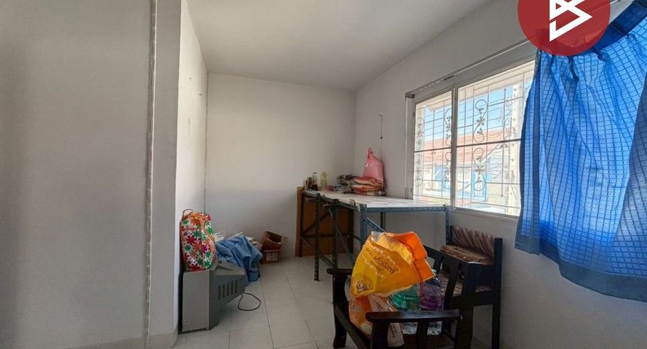出售 3 卧室 联排别墅 在 Mueang Samut Prakan, Samut Prakan