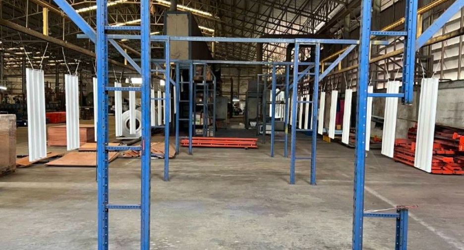 For sale warehouse in Ban Bueng, Chonburi
