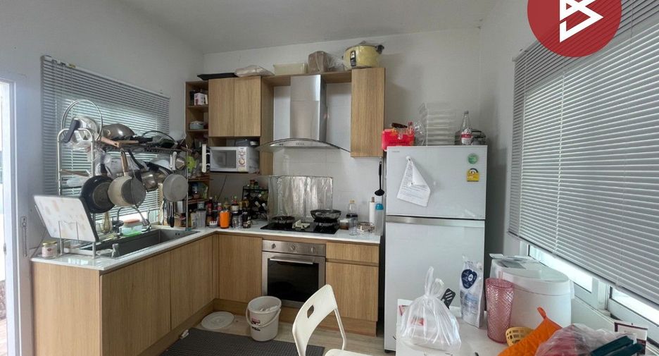 À vendre 3 chambres maison à Bang Sao Thong, Samut Prakan