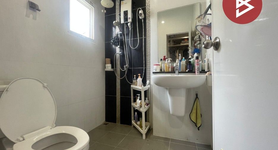 À vendre 3 chambres maison à Bang Sao Thong, Samut Prakan