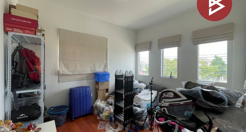À vendre 3 chambres maison à Bang Sao Thong, Samut Prakan