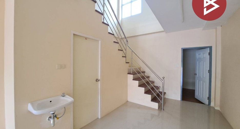 Продажа 3 спальни торговое помещение в Mueang Nakhon Sawan, Накхонсаван