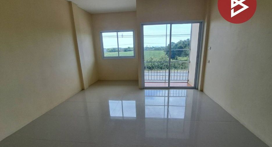 Продажа 3 спальни торговое помещение в Mueang Nakhon Sawan, Накхонсаван