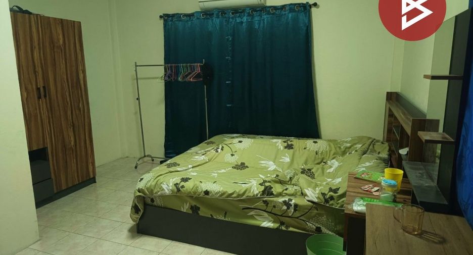 À vendre 2 chambres maison de ville à Mueang Samut Prakan, Samut Prakan