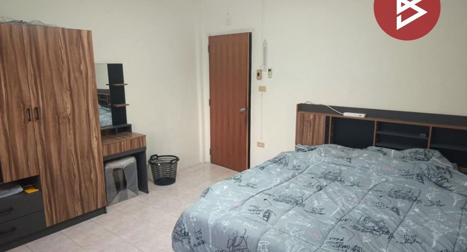 À vendre 2 chambres maison de ville à Mueang Samut Prakan, Samut Prakan