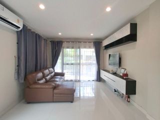 出售 3 卧室 独立屋 在 Bang Phli, Samut Prakan
