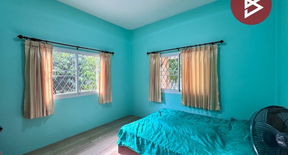 For sale 2 ベッドルーム house in Phanat Nikhom, Chonburi