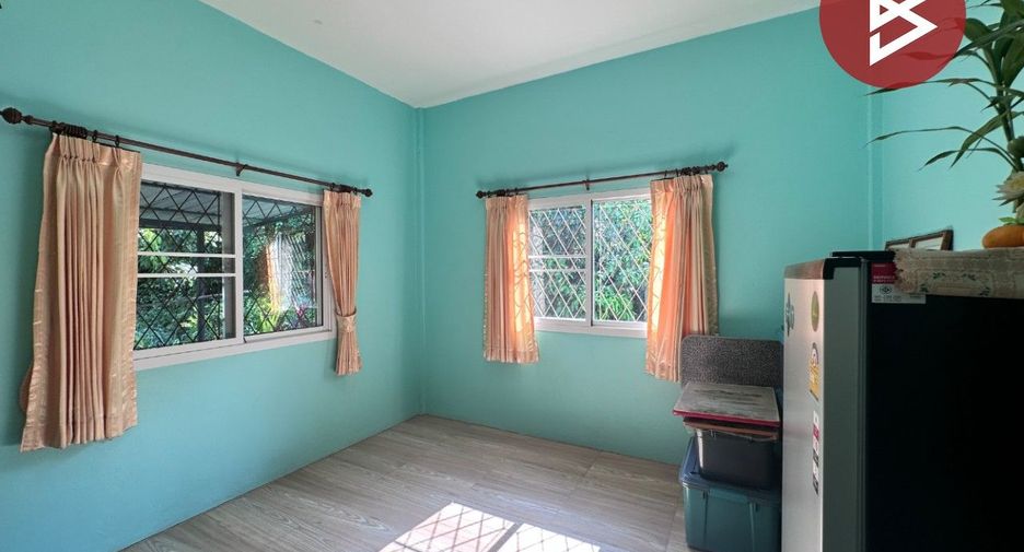 For sale 2 ベッドルーム house in Phanat Nikhom, Chonburi