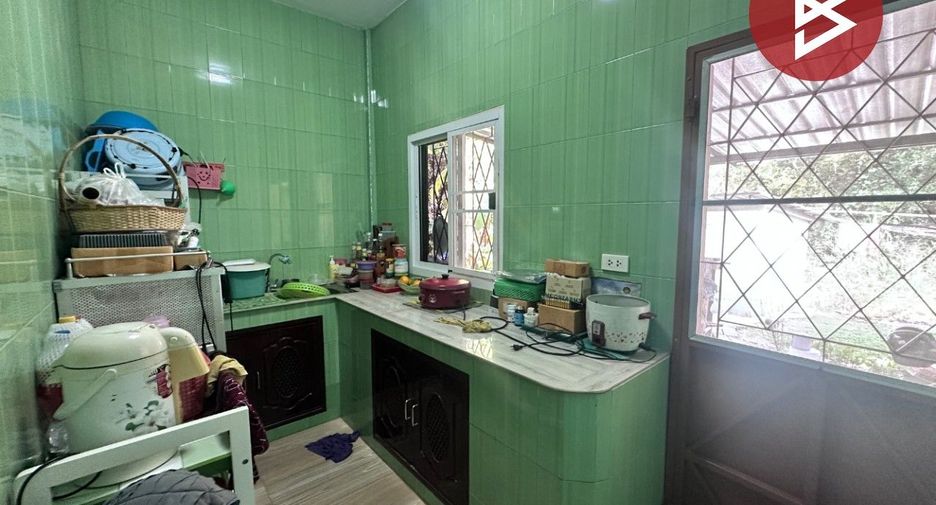 For sale 2 ベッドルーム house in Phanat Nikhom, Chonburi