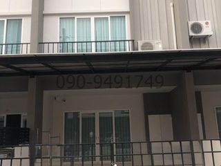 出租 3 卧室 联排别墅 在 Sai Mai, 曼谷