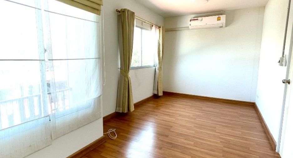À vendre 3 chambres maison de ville à Mueang Samut Prakan, Samut Prakan