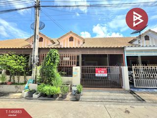 À vendre 2 chambres maison de ville à Si Racha, Chonburi