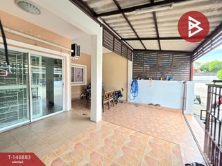 À vendre 2 chambres maison de ville à Si Racha, Chonburi