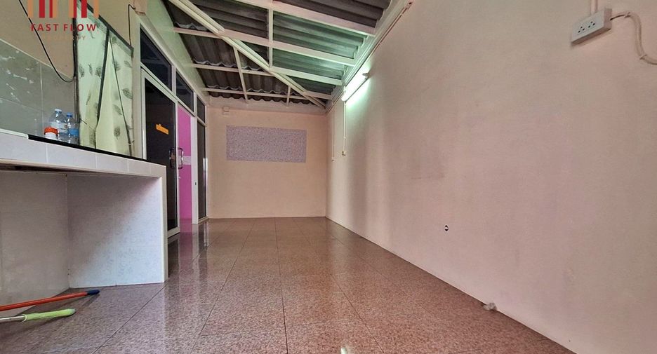 Haus zum Kauf mit 4 Zimmer in Mueang Samut Sakhon, Samut Sakhon