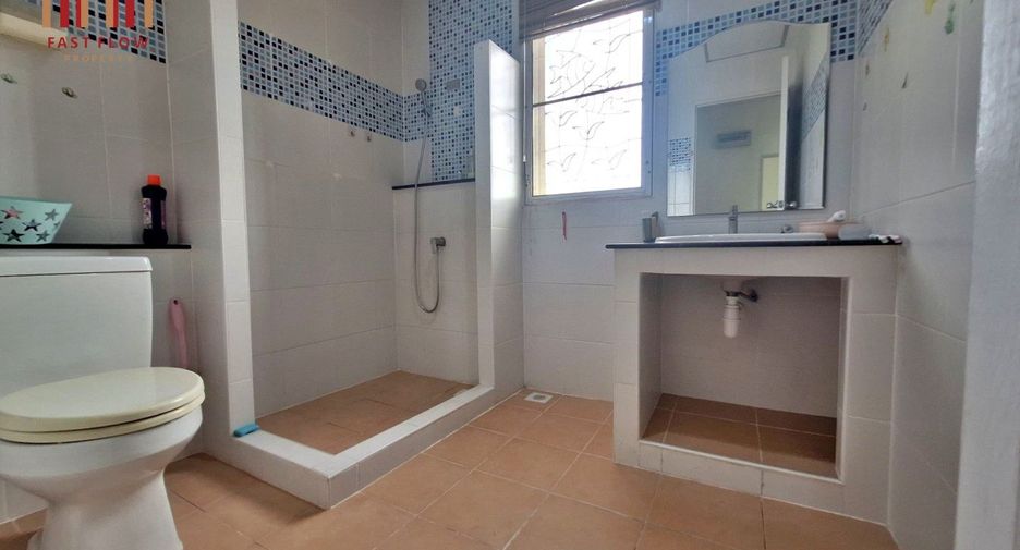 Haus zum Kauf mit 4 Zimmer in Mueang Samut Sakhon, Samut Sakhon