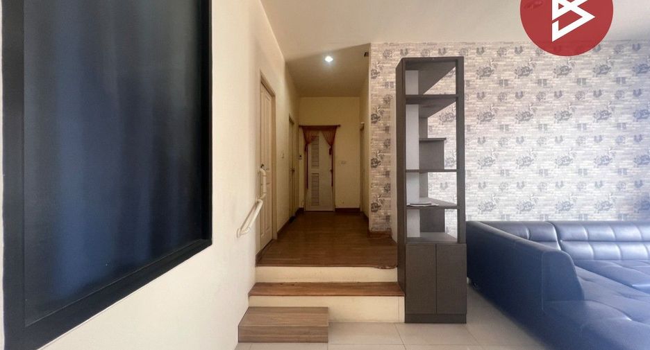 For sale 3 bedrooms house in Phan Thong, Chonburi