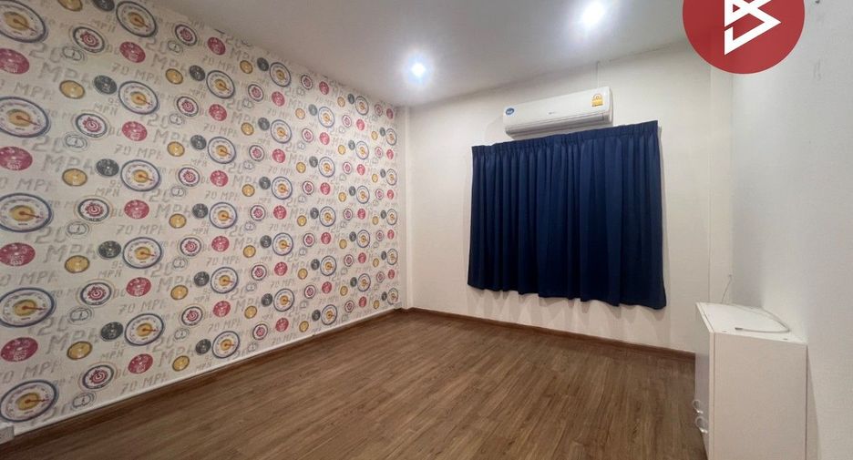 For sale 3 bedrooms house in Phan Thong, Chonburi