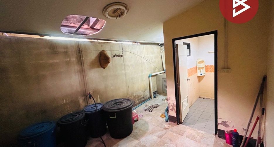 For sale 2 ベッドルーム townhouse in East Pattaya, Pattaya