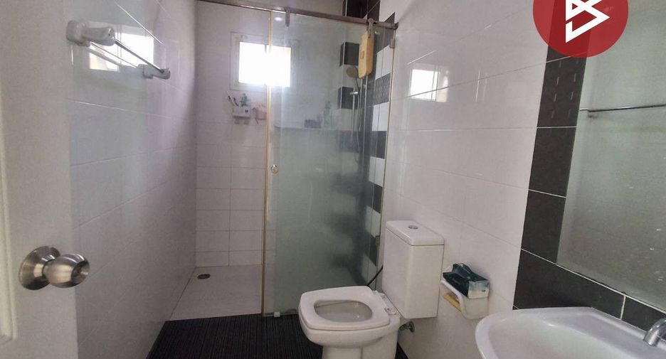 À vendre 4 chambres maison à Bang Bua Thong, Nonthaburi