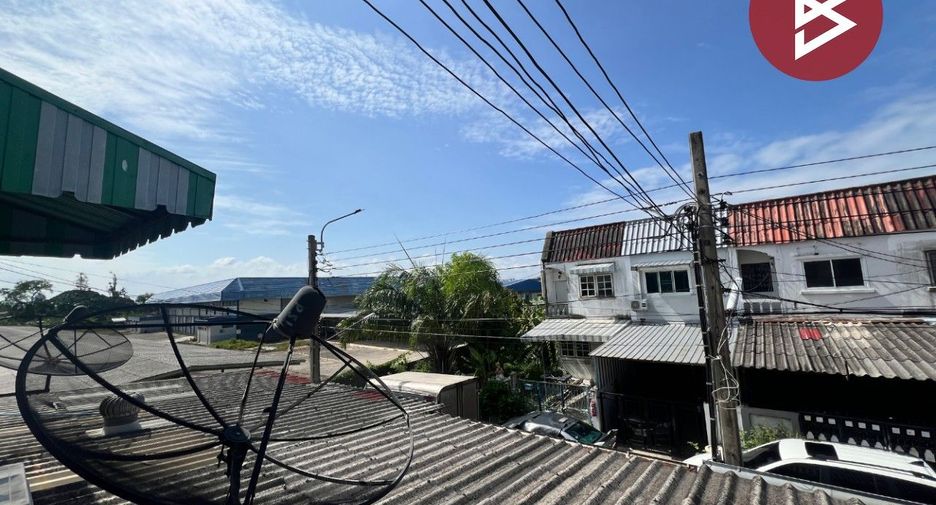Reihenhaus zum Kauf mit 2 Zimmer in Bang Bua Thong, Nonthaburi