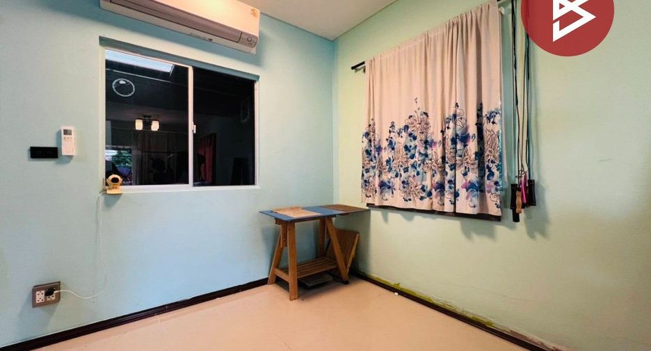 Reihenhaus zum Kauf mit 3 Zimmer in Phra Samut Chedi, Samut Prakan