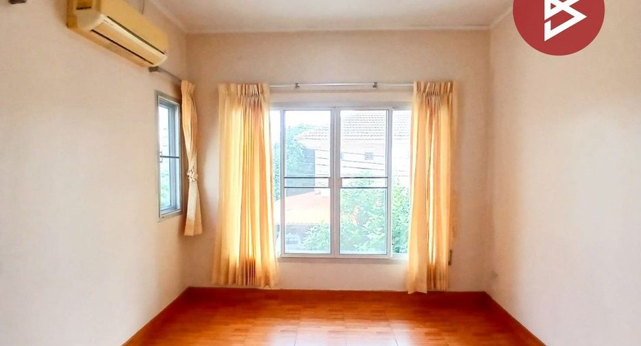 For sale 3 ベッドルーム house in Min Buri, Bangkok