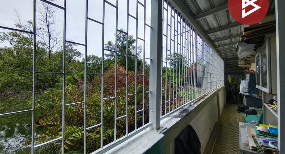 Продажа 2 спальни таунхаус в Mueang Samut Prakan, Самутпракан