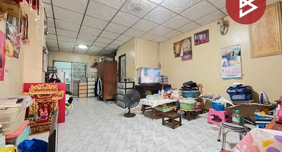 Продажа 2 спальни таунхаус в Mueang Samut Prakan, Самутпракан
