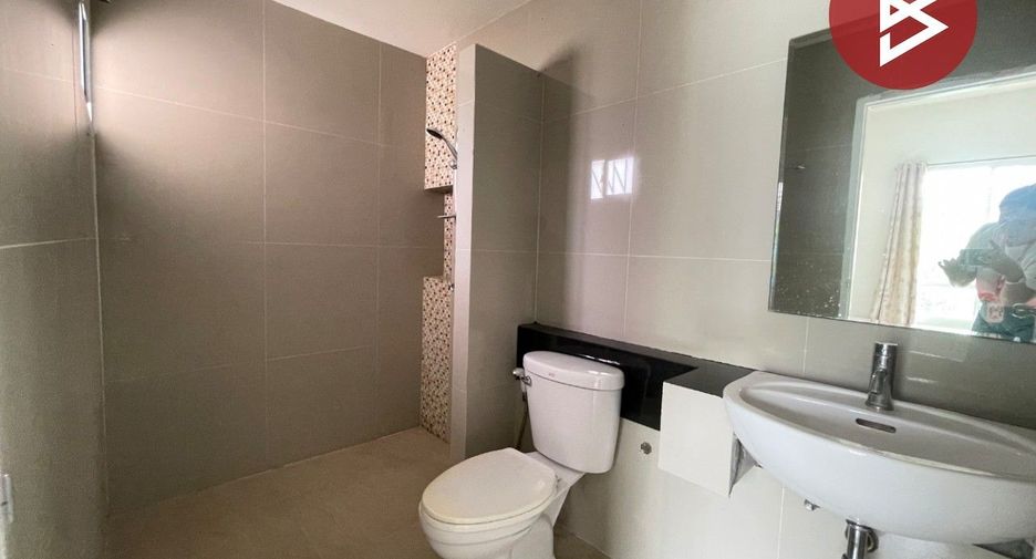 For sale 3 bedrooms house in Mueang Ratchaburi, Ratchaburi