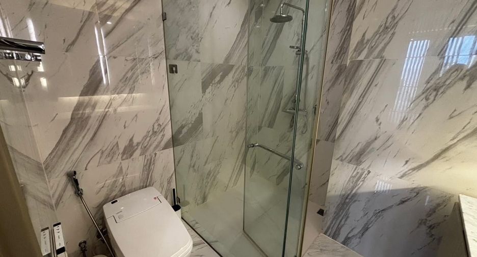 Apartamento en alquiler de 1 habitaciones en Pathum Wan, Bangkok