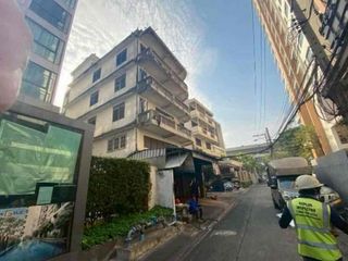 For sale 10 ベッドルーム retail Space in Khlong San, Bangkok