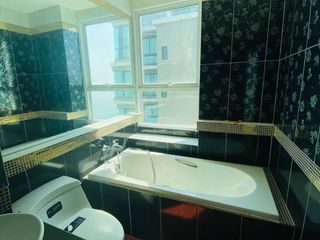 For sale 2 ベッドルーム condo in Mueang Rayong, Rayong