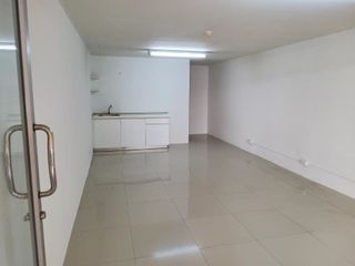 À vendre studio condo à Bang Phli, Samut Prakan