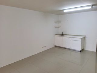 À vendre studio condo à Bang Phli, Samut Prakan