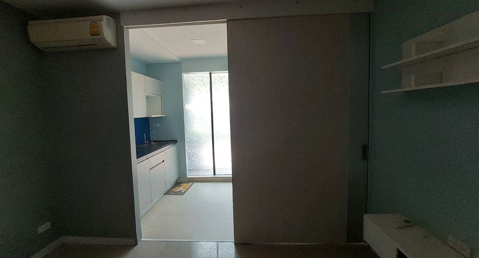 For sale 1 bed condo in Bang Na, Bangkok