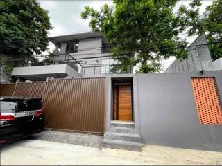 Villa en venta de 5 habitaciones en Watthana, Bangkok