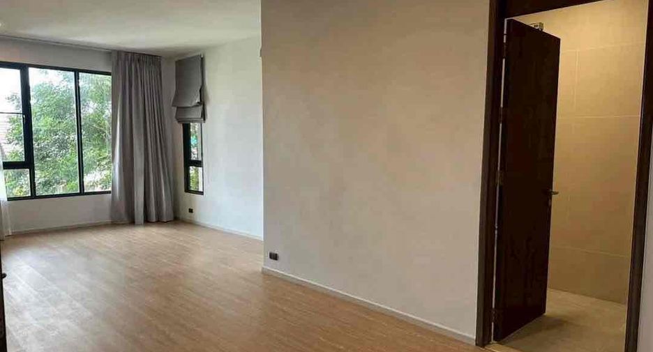 Villa en venta de 5 habitaciones en Watthana, Bangkok