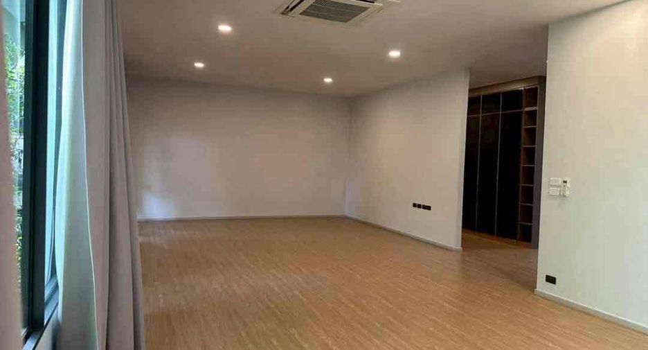 Villa en venta de 5 habitaciones en Watthana, Bangkok