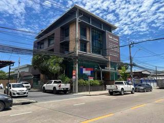 Oficina en venta de 6 habitaciones en Bang Kapi, Bangkok